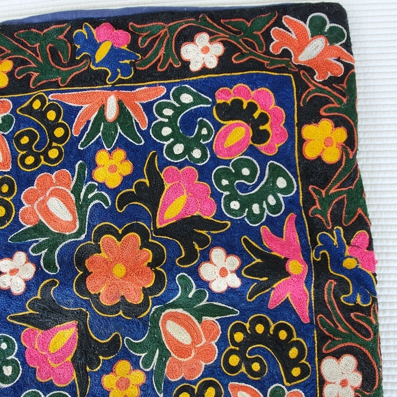 Floral Embroidered Cushion Cover Pillowcase - Picture 3 of 5